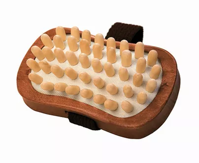 Brosse anti-cellulite avec picots en bois