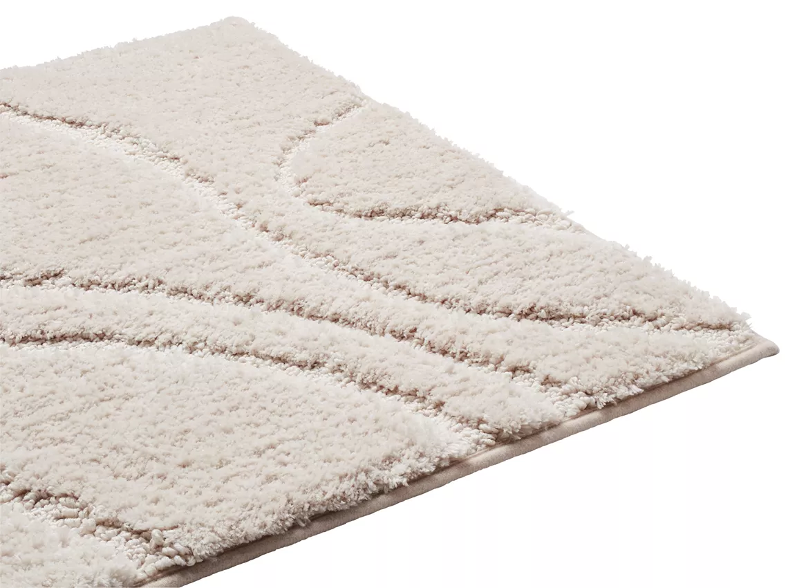 81401044_medium_21.webp